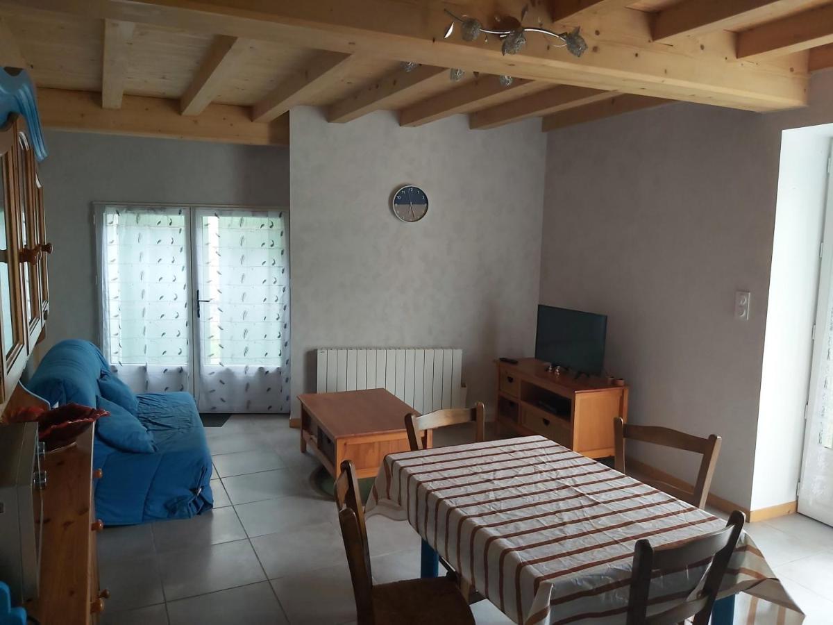 Jonzac-Gite-Lepuits Clion  Exterior foto